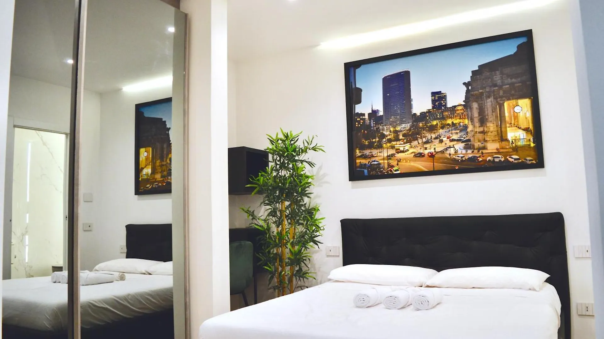 Apartment Savoia Central Milan Italy