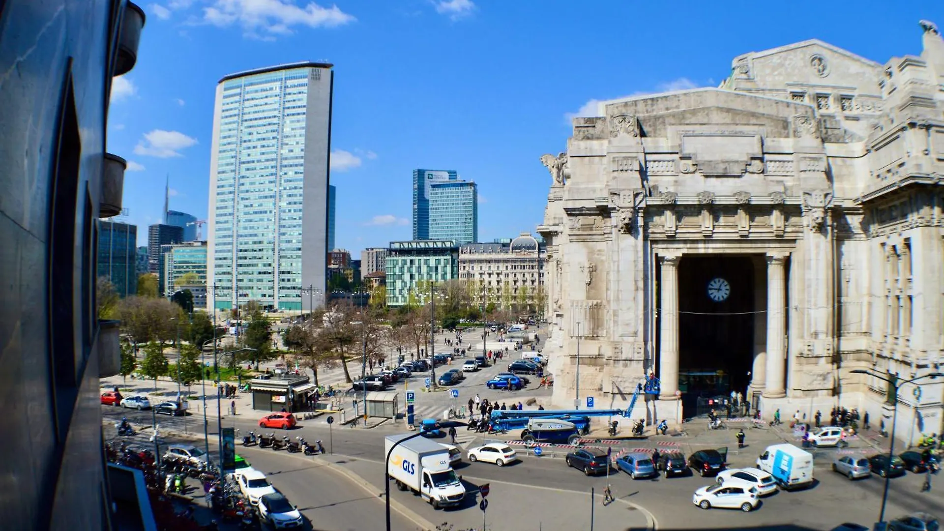 Apartment Savoia Central Milan Italy