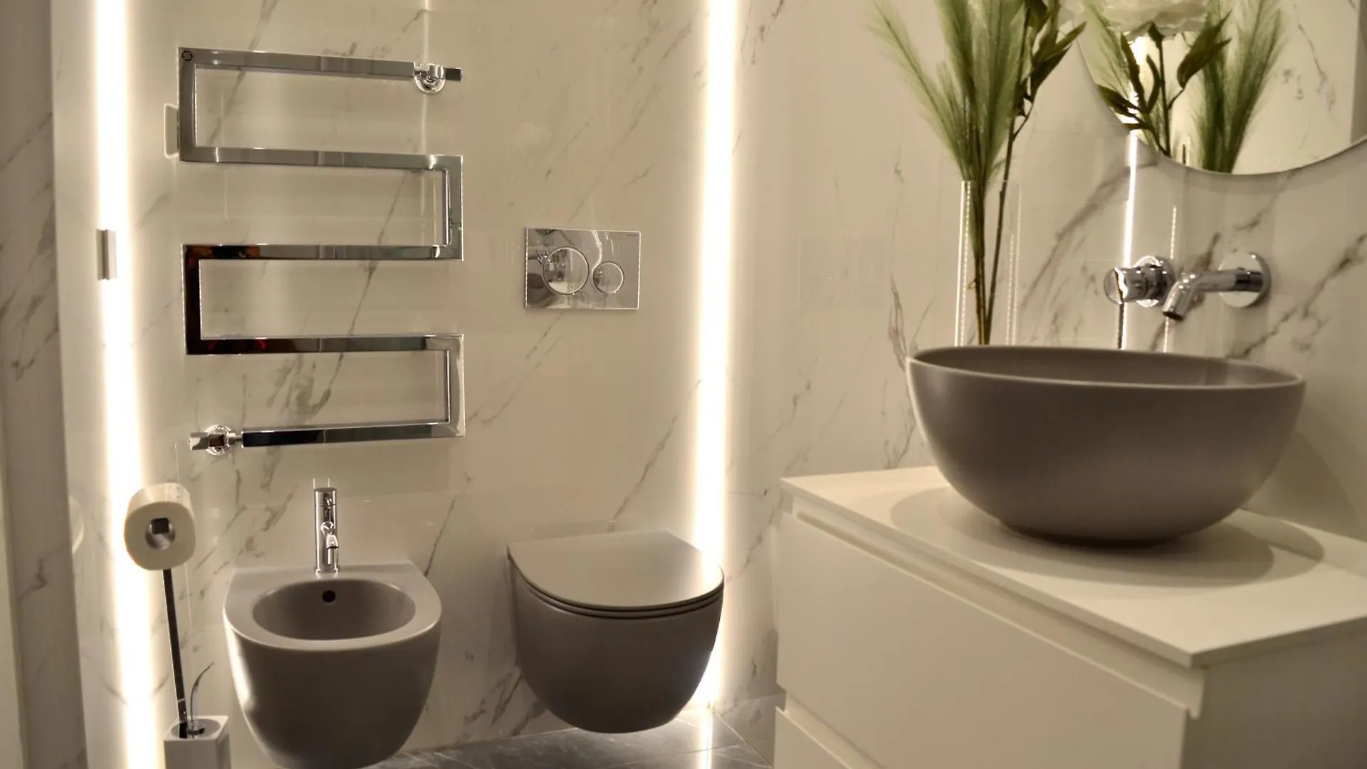 Savoia Central Milan Apartment